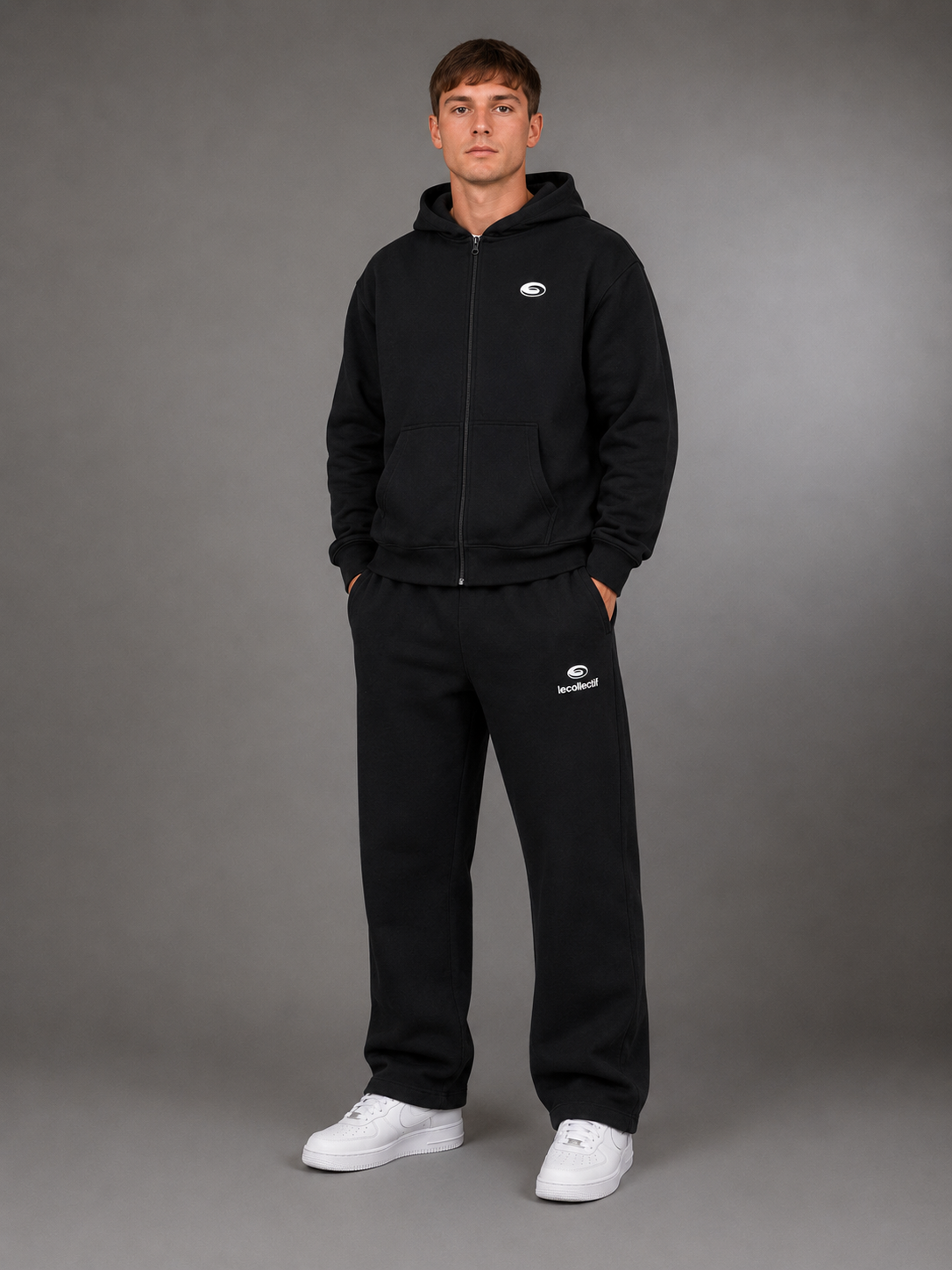 COLLECTIF track jacket in zwart, op het model