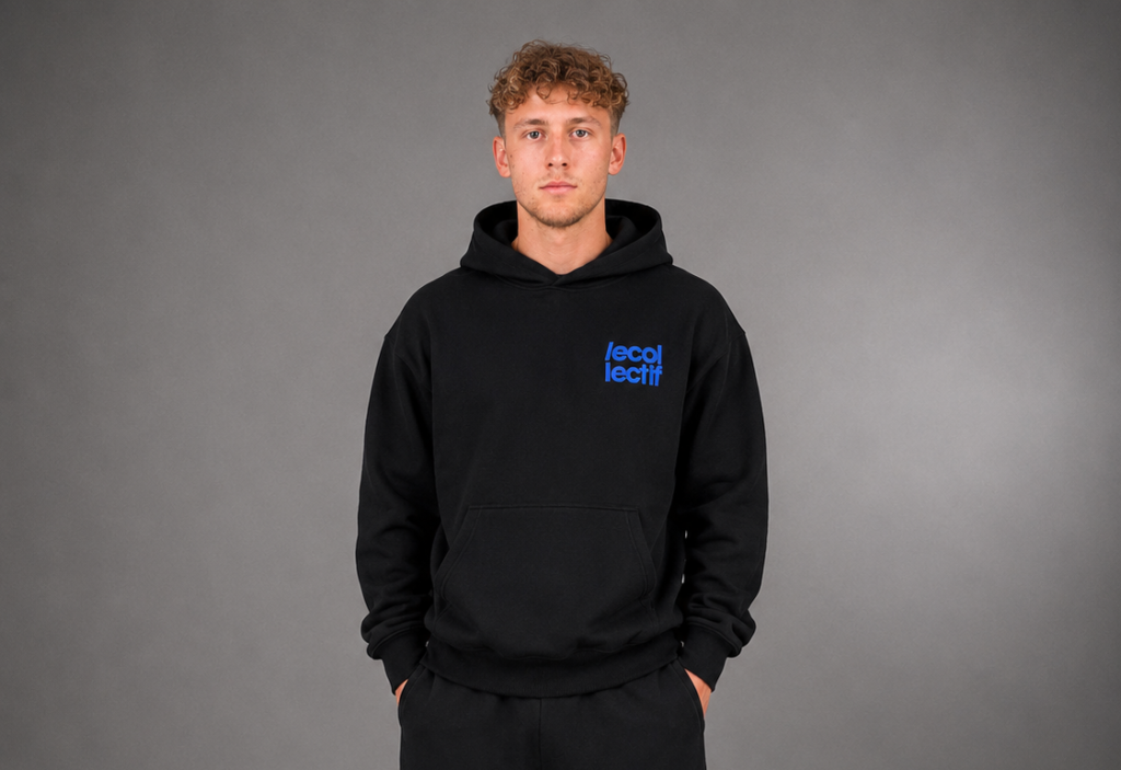 Man draagt zwarte Le Collectif hoodie